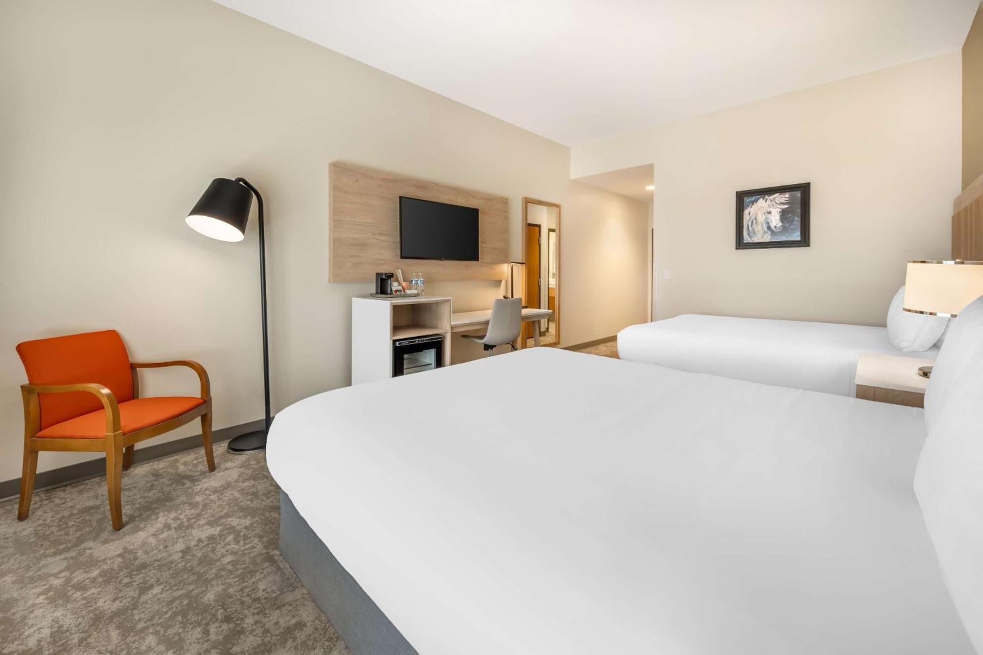 Radisson Hotel Pendleton Airport Exterior photo